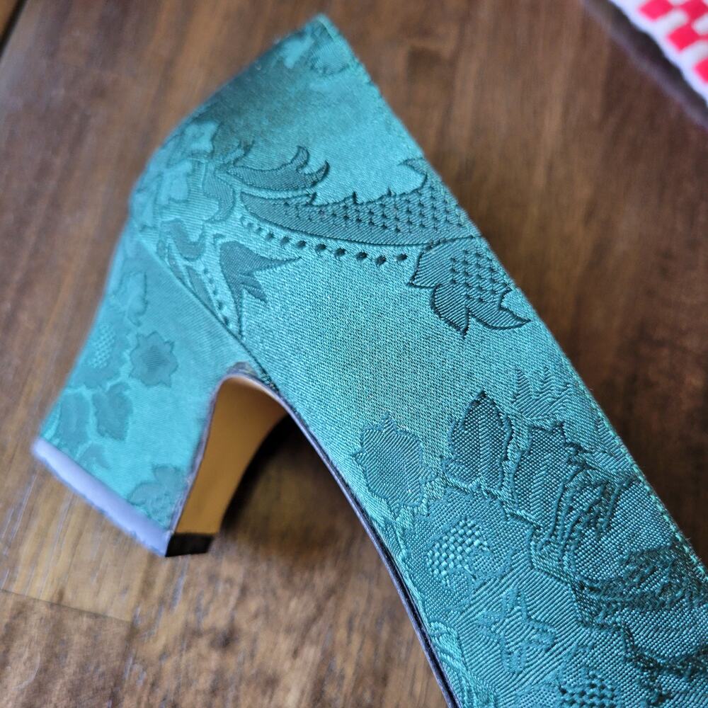 Connie Opulent IV Forest Green Patterned Fabric 2.25" Heels vintage women's Sz 9 - Picture 2 of 8